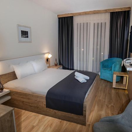 Hotel Doa Skopje Eksteriør billede