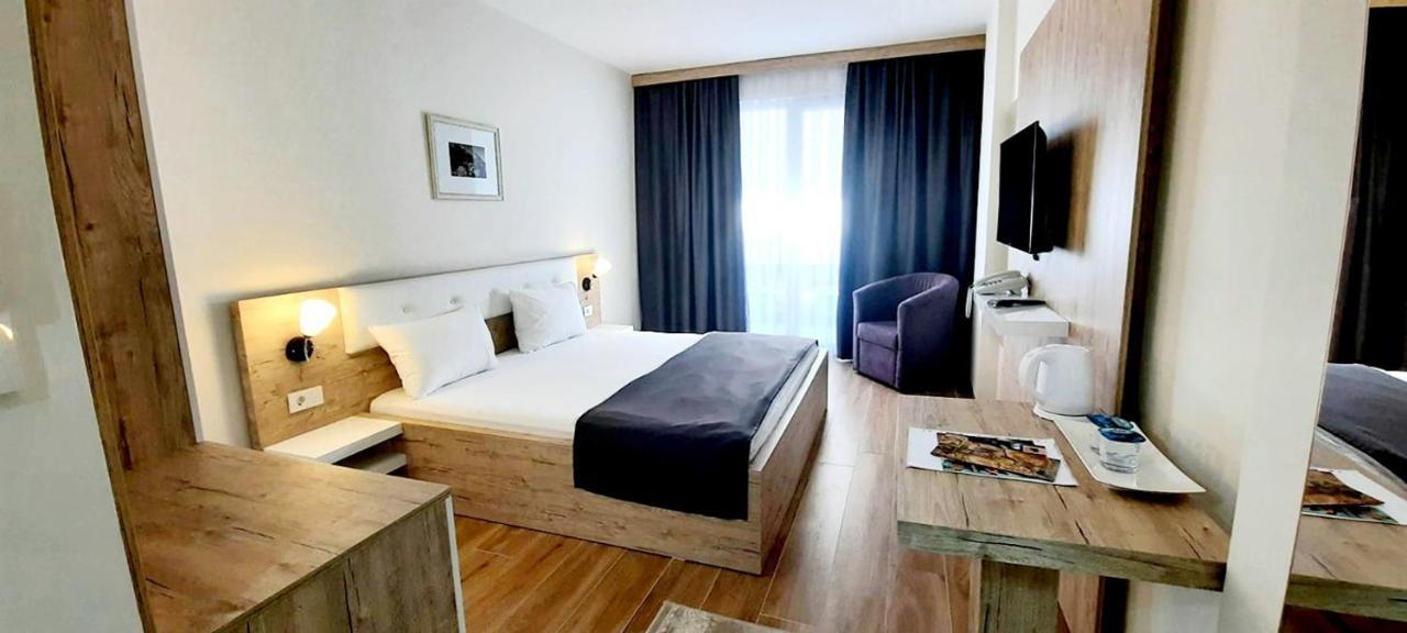 Hotel Doa Skopje Eksteriør billede
