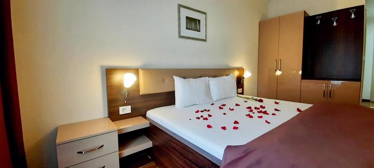 Hotel Doa Skopje Eksteriør billede